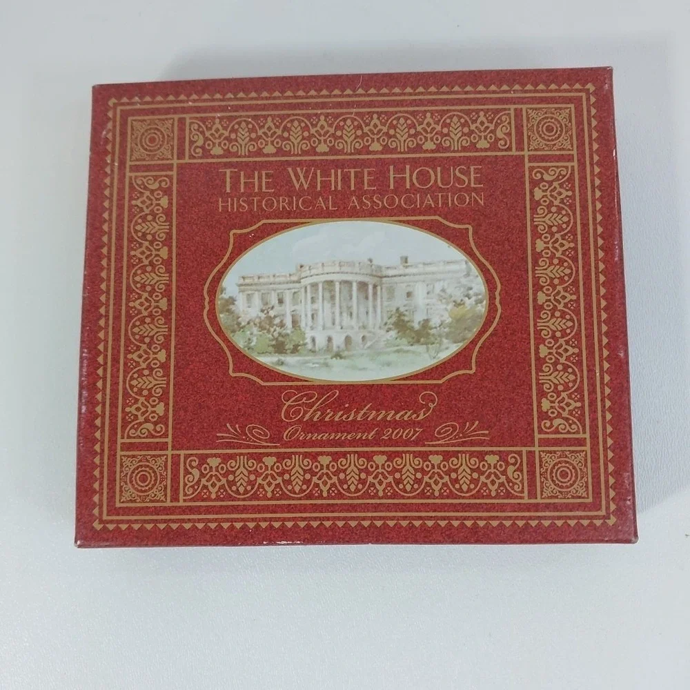 The White House Christmas Ornament 2007 Historical Association with Box‎